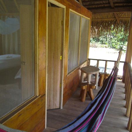 Aguas Negras River Lodge Puerto Montufar 外观 照片
